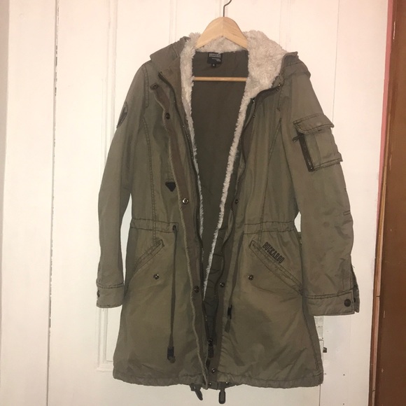 Green Winter Jacket with Faux Fur Lining - Picture 3 of 4